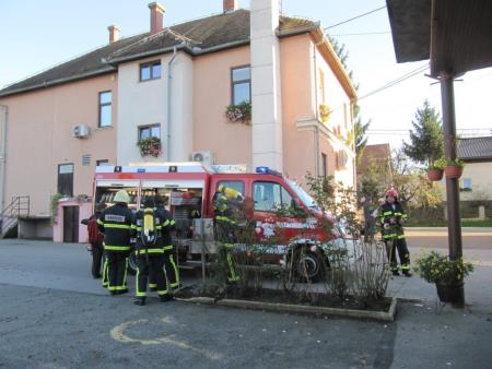 Gasilska vaja ob mesecu požarne varnosti